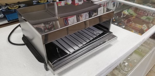 Парти грил 1200w ,,Сантов "